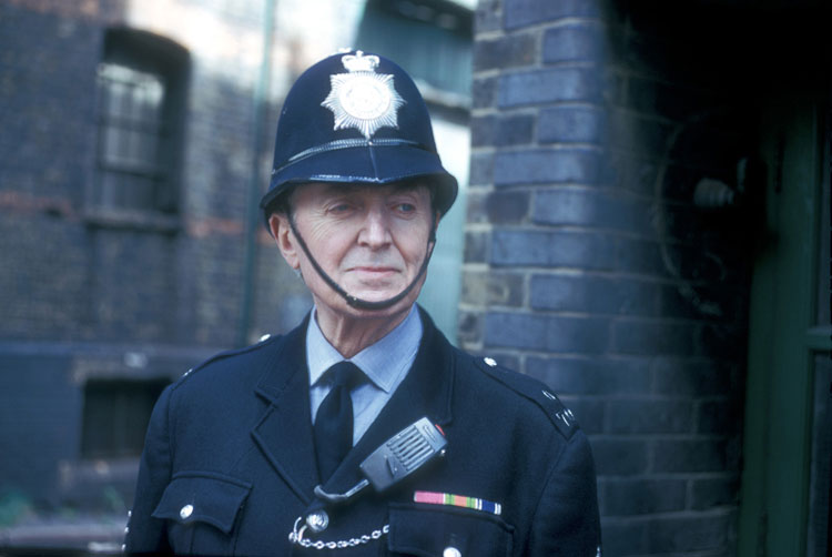 dixon-of-dock-green-jack-warner